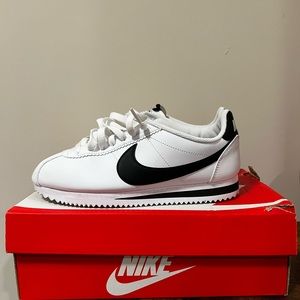 Nike Cortez
